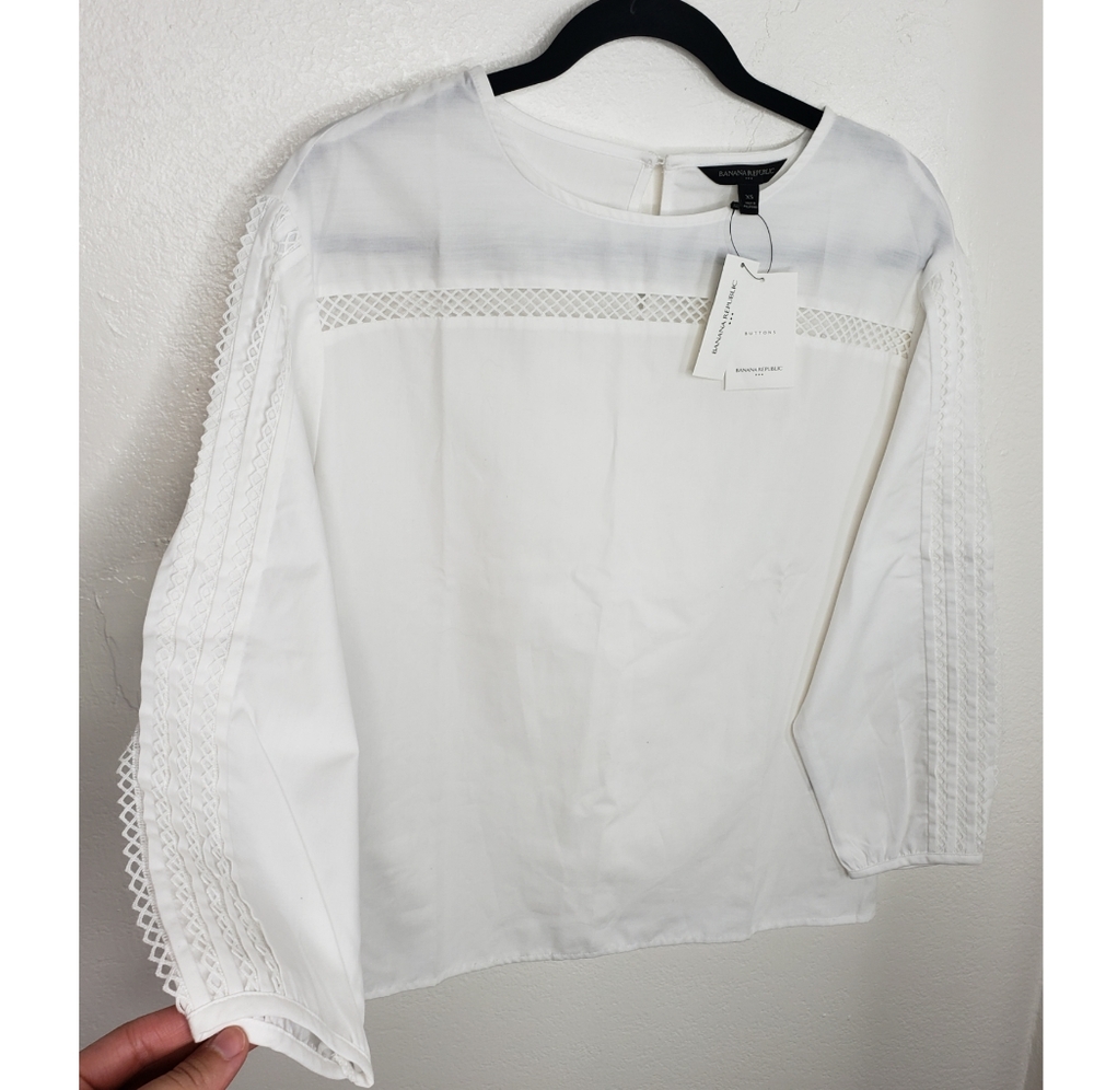 NWT Banana Republic Blouse XS white Long Sleeve Top stitching Light Fresh Beach